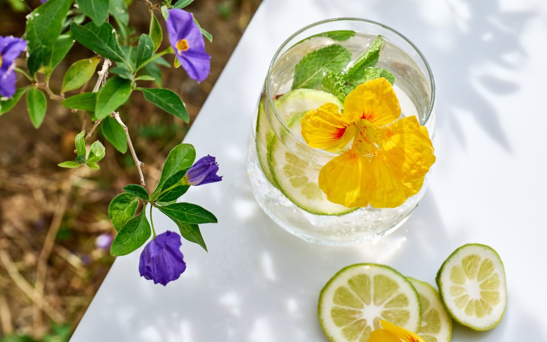 Flowers Make Us Happy Hour