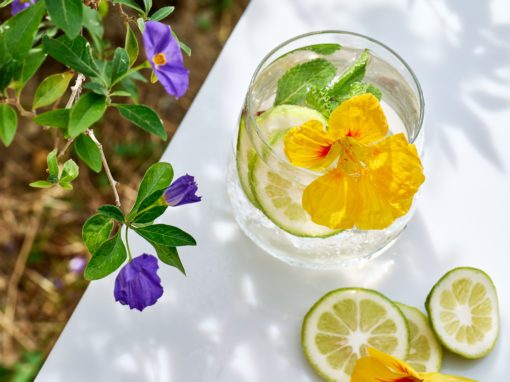 Flowers Make Us Happy Hour